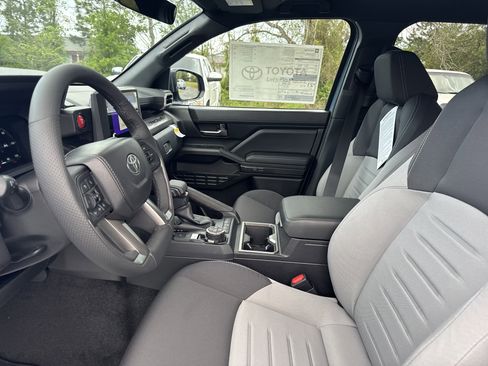 New 2026 Toyota Tacoma TRD Off-Road AWD/4WD image 13