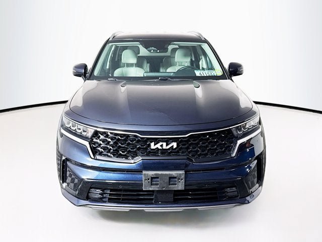 Certified 2024 Kia Sorento EX AWD/4WD image 2