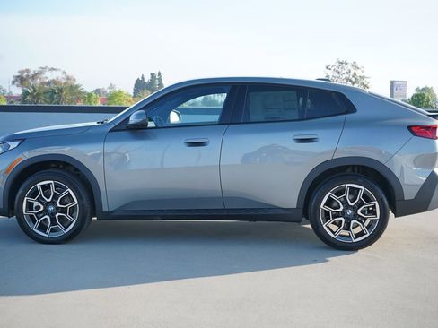 New 2026 BMW X2 xDrive28i w/ Technology Package image 4