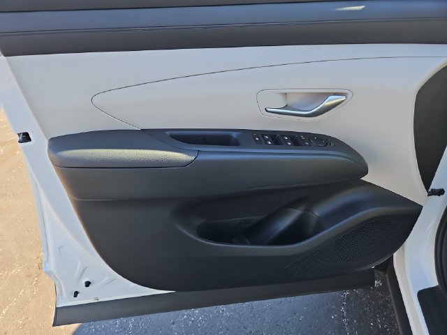 Certified 2026 Hyundai Tucson SE AWD/4WD image 18
