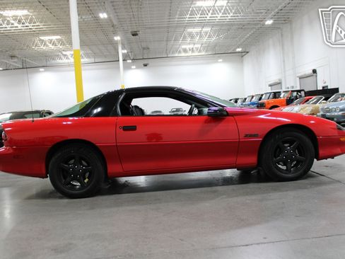 Used 1993 Chevrolet Camaro Z28 RWD image 27