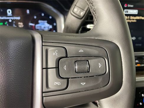 Certified 2025 GMC Sierra 1500 Elevation image 9