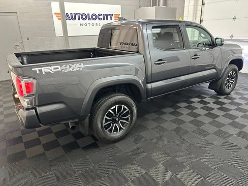 Used 2023 Toyota Tacoma TRD Sport w/ Technology Package AWD/4WD image 10
