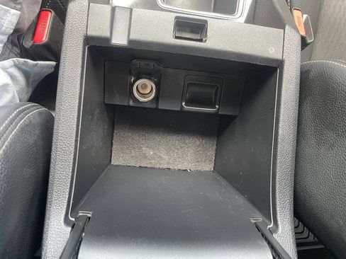 Used 2017 Honda Accord Sport image 31