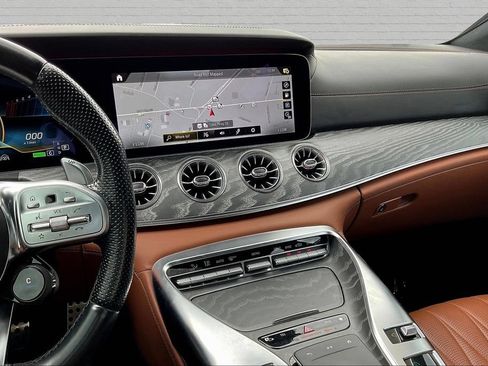 Used 2021 Mercedes-Benz AMG GT 43 image 9