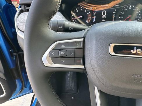 New 2026 Jeep Compass Latitude image 13