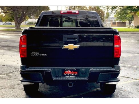 Used 2017 Chevrolet Colorado Z71 image 4