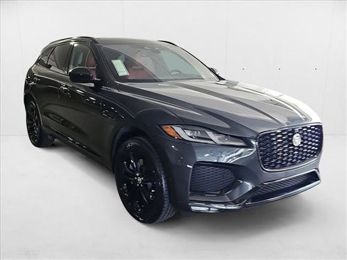 New 2026 Jaguar F-PACE R-Dynamic S image 3