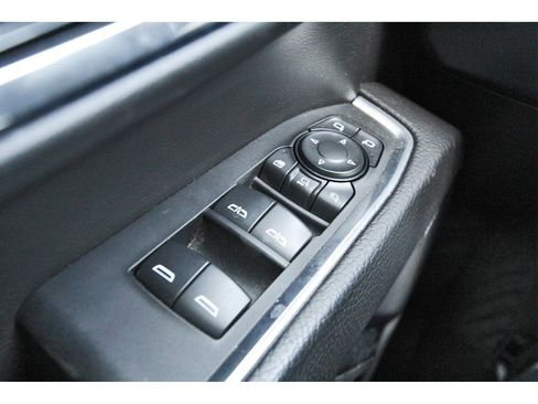 Used 2024 GMC Sierra 3500 Denali w/ Denali Reserve Package image 14