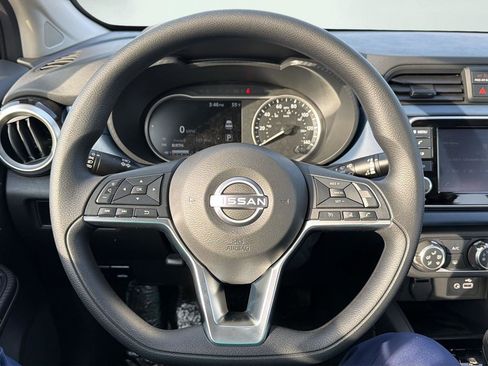 New 2025 Nissan Versa SV w/ Trunk Package image 9