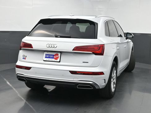 Used 2023 Audi Q5 2.0T Premium w/ Convenience Package AWD/4WD image 42