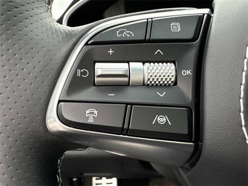 Used 2025 Genesis G70 3.3T Advanced w/ Sport Prestige Package image 14