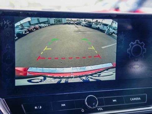 Used 2023 Nissan Altima 2.5 SR w/ SR Premium Package image 30