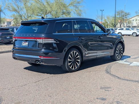 Used 2022 Lincoln Aviator Black Label Grand Touring image 3