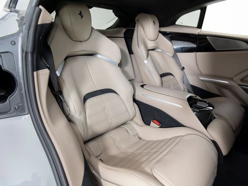 Certified 2025 Ferrari Purosangue AWD/4WD image 20