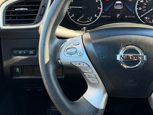 Used 2015 Nissan Murano S w/ Navigation Package image 19