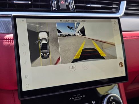 Used 2025 Jaguar F-PACE SVR image 22