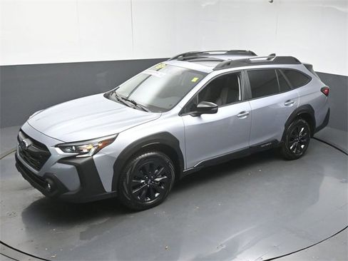 Used 2025 Subaru Outback Onyx Edition w/ Popular Package #2 image 45