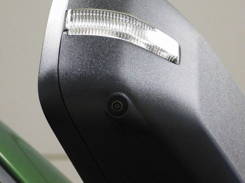 Used 2024 Ford Bronco Badlands image 11