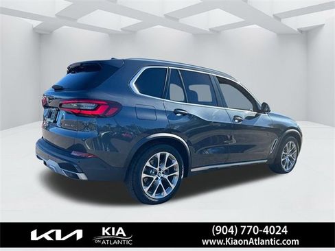 Used 2021 BMW X5 sDrive40i w/ Parking Assistance Package image 17