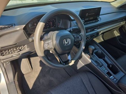 Used 2024 Honda Accord EX image 16