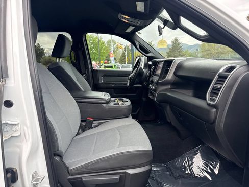 Used 2022 RAM 2500 Big Horn AWD/4WD image 13