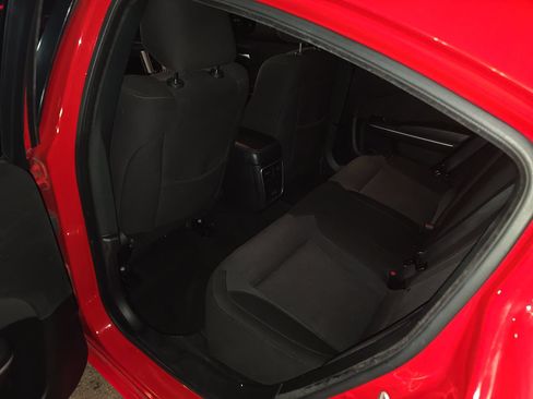 Used 2022 Dodge Charger SXT RWD image 14