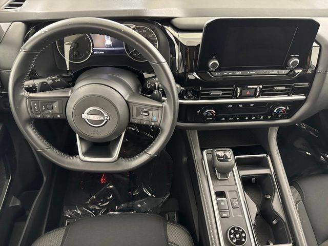 Certified 2025 Nissan Pathfinder SV AWD/4WD image 22