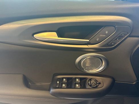 New 2025 Alfa Romeo Tonale AWD/4WD image 28