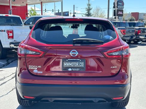 Used 2022 Nissan Rogue Sport S AWD/4WD image 9