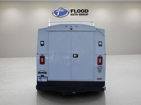 Used 2025 Ford E-350 and Econoline 350 Super Duty w/ Power Equipment Group RWD image 3
