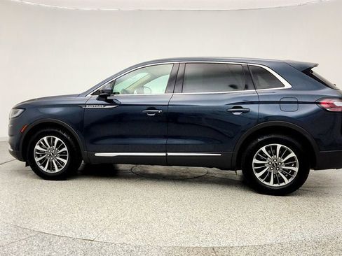 Used 2022 Lincoln Nautilus AWD w/ Premium Package image 8