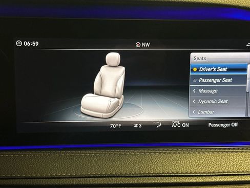 Used 2018 Mercedes-Benz S 560 Sedan image 33