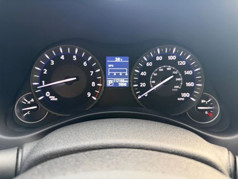 Used 2016 INFINITI Q70 L 3.7 RWD image 14