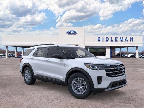New 2026 Ford Explorer Active AWD/4WD image 8