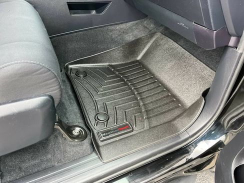 Used 2019 Toyota Tundra SR5 AWD/4WD image 36