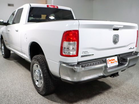 Used 2022 RAM 2500 Big Horn w/ Cold Weather Group AWD/4WD image 9
