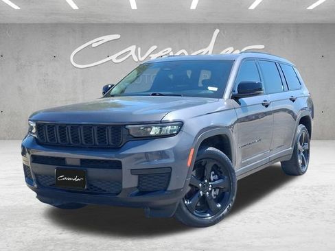 Used 2023 Jeep Grand Cherokee L Altitude AWD/4WD image 1