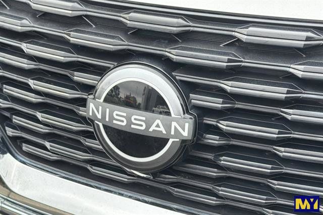 Used 2023 Nissan Rogue SV FWD image 34
