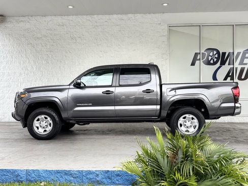 Used 2020 Toyota Tacoma SR5 image 5