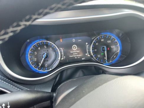 New 2026 Chrysler Pacifica Select w/ S Appearance Package FWD image 20