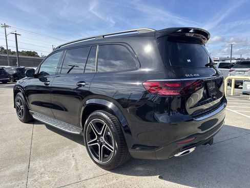 Used 2026 Mercedes-Benz GLS 450 4MATIC image 7