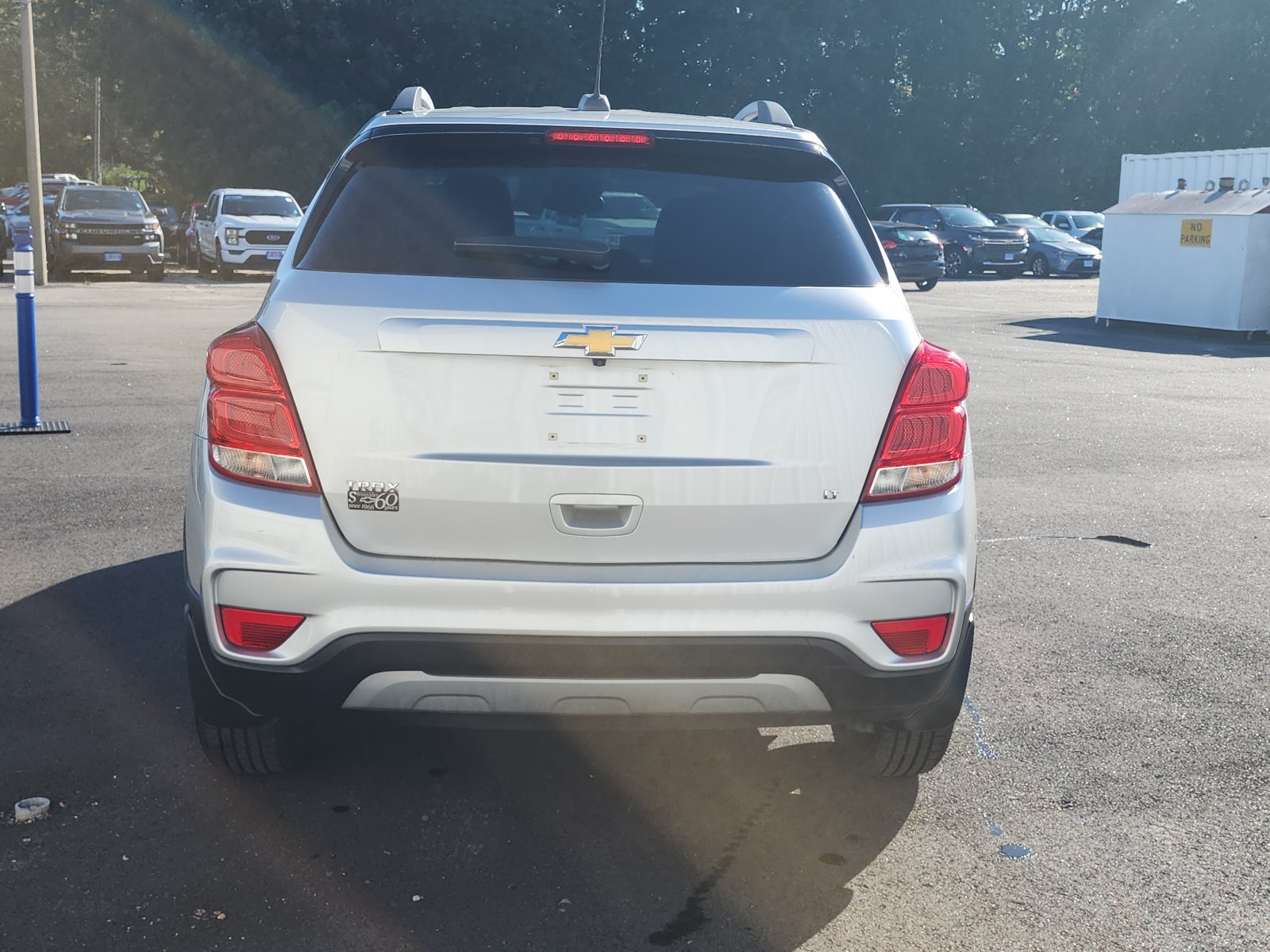 Used 2019 Chevrolet Trax LT w/ LT Convenience Package FWD image 4