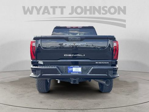 New 2026 GMC Sierra 2500 Denali Ultimate AWD/4WD image 4