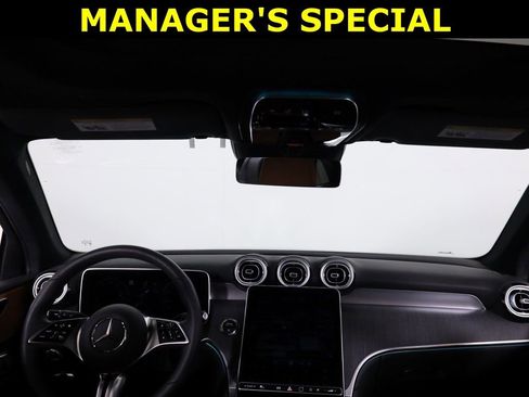 Certified 2026 Mercedes-Benz GLC 300 4MATIC image 36