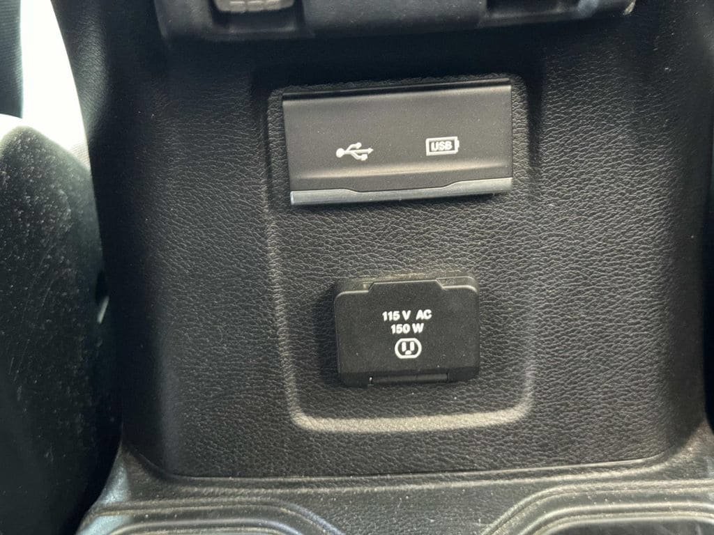 Used 2020 Jeep Wrangler Unlimited Rubicon AWD/4WD image 18