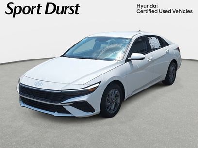 Used 2025 Hyundai Elantra Hybrid