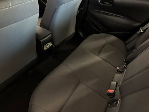 Used 2023 Toyota Corolla LE image 12