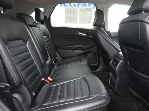 Used 2024 Ford Edge SEL AWD/4WD image 10