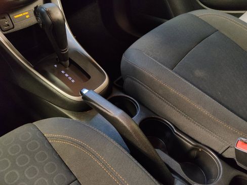 Used 2021 Chevrolet Trax LS w/ Tint and Cruise Package FWD image 26